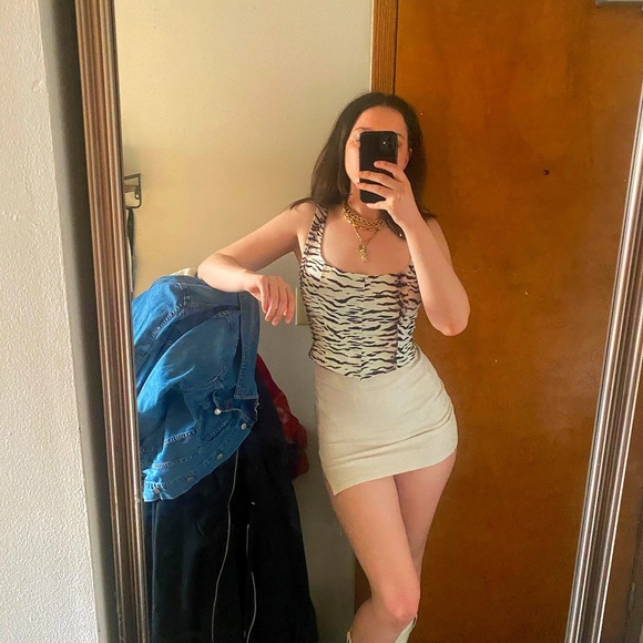 Zebra Corset Crop Tank - Picture 3 of 3